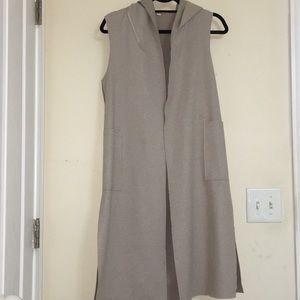 SURRENDER Open Sleeveless Hooded Jacket S/M 39" Length Pit-to-Pit 19" Beige